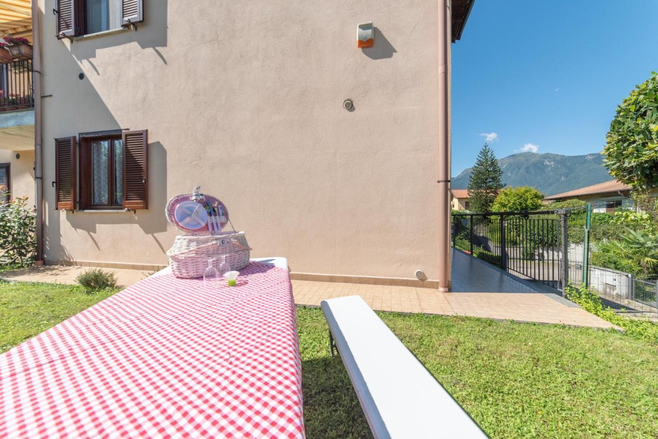 La Feriolina - Appartamento Al Lago Con Giardino Privato バヴェーノ エクステリア 写真